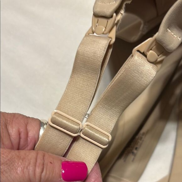 Motherhood Cream Bra Intimates with underwire support - Picture 5 of 8